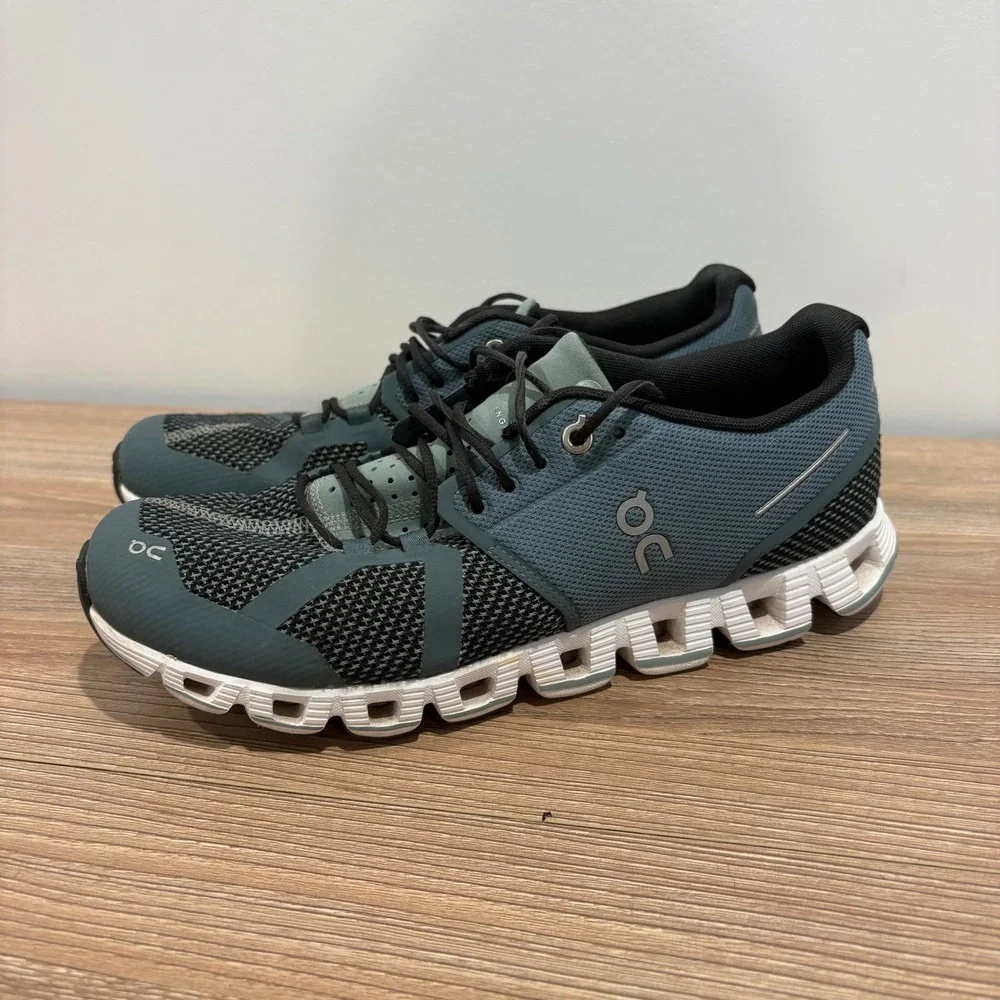 On Cloud Lightweight Running Shoes Womens Blue Black size 9 Breathable Mesh